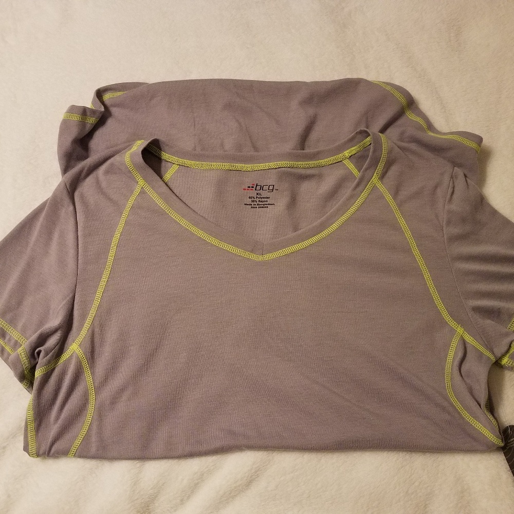 BCG Women's Athletic Tee Sz XL  NWT